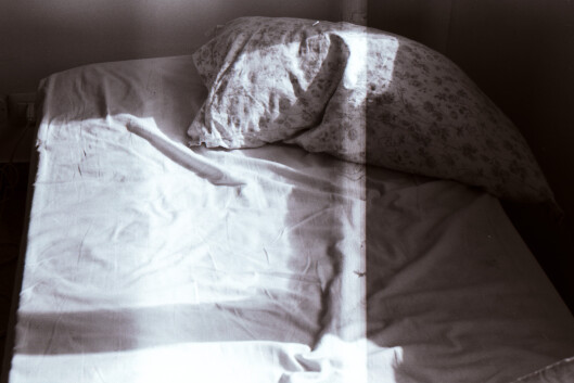 Alessia Bressan, «260318», Nel mio letto con T., 4 piano interno 13, Via Roma, 54033 Carrara 